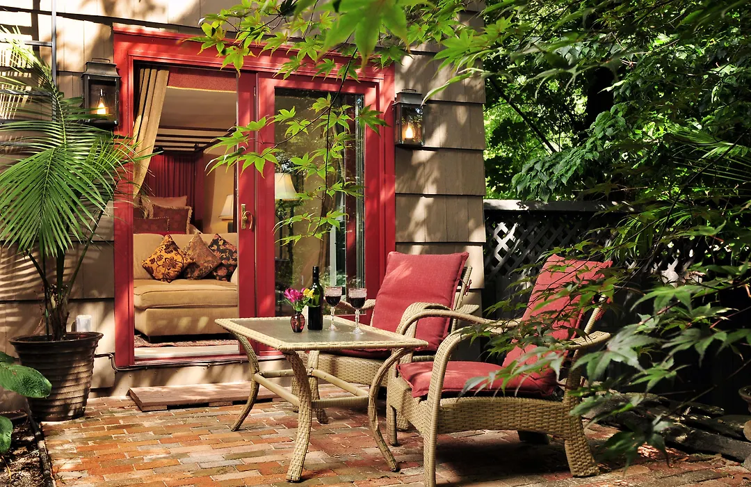 1795 Acorn Inn Bed And Breakfast-1